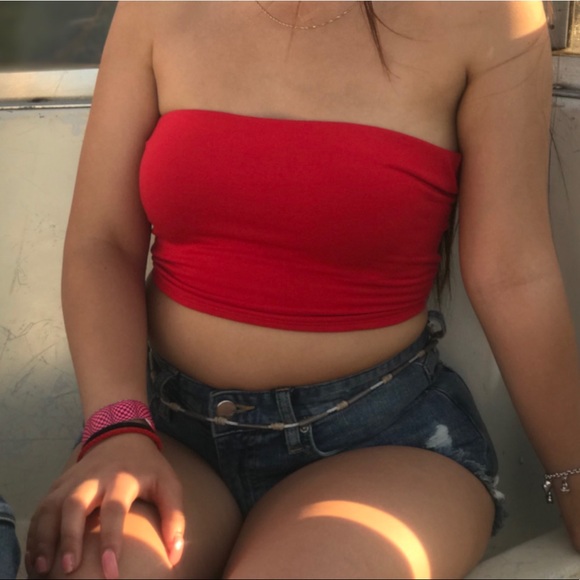H&M Tops - Tube Top H&M Tops - Tube Top